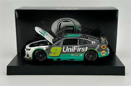 Chase Elliott 2025 Unifirst Throwback 1:24 Elite Nascar Diecast