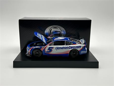 Kyle Larson 2025 Hendrickcars.com 1:24 Elite Nascar Diecast
