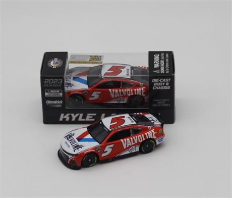 Kyle Larson 2023 Valvoline 1:64 Nascar Diecast - Diecast Chassis