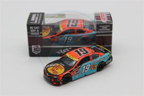 Martin Truex Jr 2021 Bass Pro Shops / SherryStrong.com 1:64 Diecast Chassis