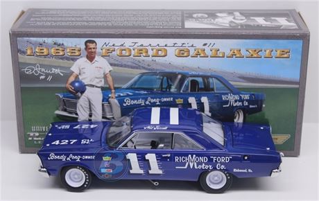 Ned Jarrett #11 Richmond Ford 1965 Ford Galaxie 1:24 UoR