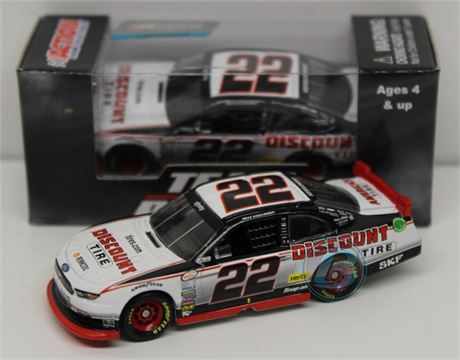Brad Keselowski 2015 Discount Tire 1:64 Nascar Diecast
