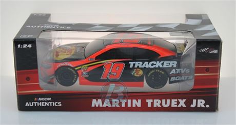 Martin Truex Jr 2019 Bass Pro Shops 1:24 Nascar Authentics