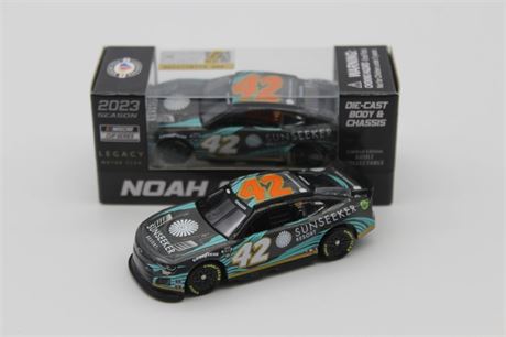 Noah Gragson 2023 Sunseeker Resort 1:64 Nascar Diecast - Diecast Chassis