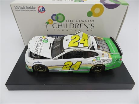 Jeff Gordon 2019 Children's Foundation 1:24 Nascar Diecast