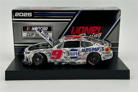Chase Elliott 2025 NAPA Salutes 1:24 Nascar Diecast